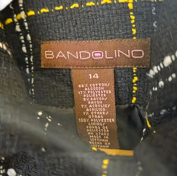 Bandolino - Cropped Tweed Moto Blazer w/Diagonal Zipper & Pockets Fun For Spring - Picture 6 of 8